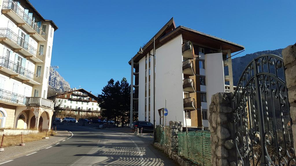 Supermountainski Cortina Cortina dʼAmpezzo Exteriör bild